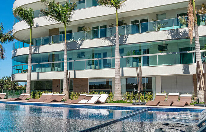 Surpreenda-se com o Oceanic Beachfront Residence